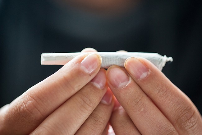 Vomitan sin parar por culpa de la marihuana