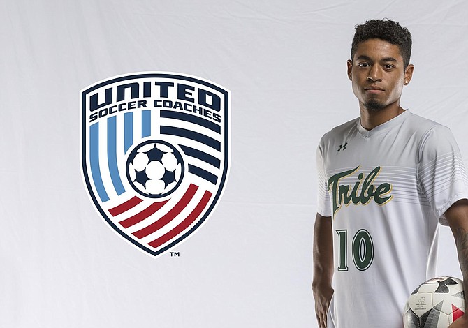 Antonio Bustamante en el All-American Teams