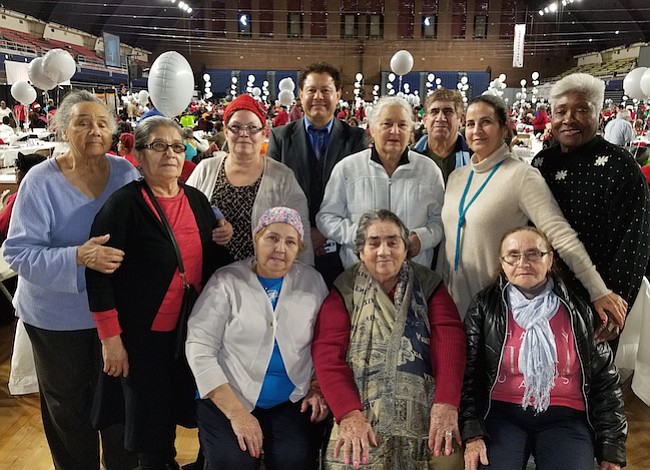 Abuelitos de DC celebraron la navidad por todo lo alto