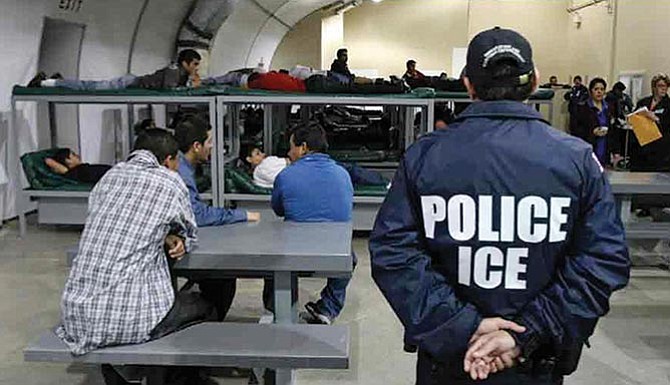 Intimidan y amenazan a migrantes en  centros de detención
