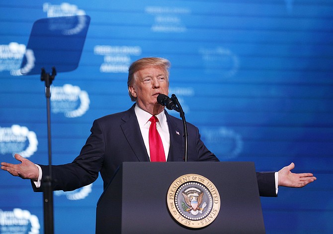 Trump pide al Congreso que pase la “ley del amor” para proteger a los Dreamers