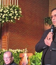 ARZOBISPO. El arzobispo de San Salvador, José Luis Escobar Alas. A la izquierda, sentados el obispo Elías Bolaños y el cardenal de El Salvado, Gregorio Rosa Chávez.