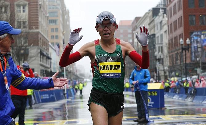 Conozca al japonés amateur que ganó el maratón de Boston