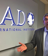 DIRECTOR. Francisco Barrera, director del Instituto Internacional Lado.