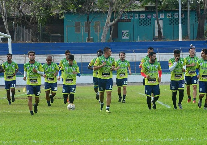 OPINIÓN: Jugadores salvadoreños, la unión hace la fuerza