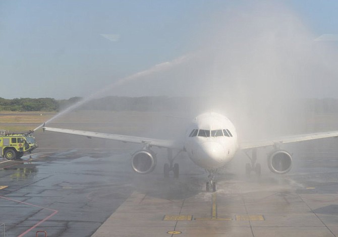 Volaris inaugura vuelo directo entre Costa Rica y Washington D.C.