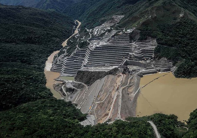 Casi 5mil personas fueron evacuadas en Colombia por crecida del río Cauca