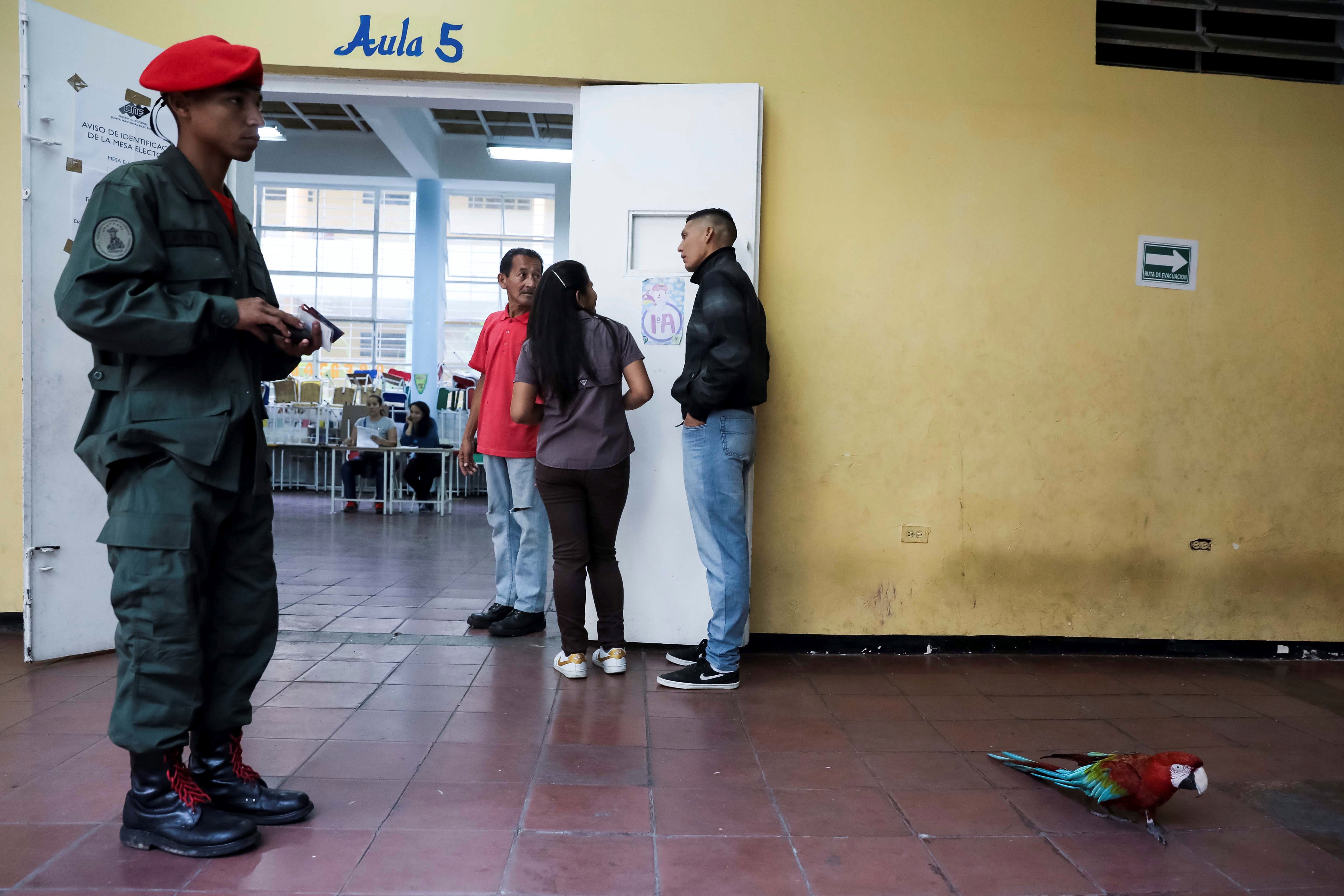 Abren Centros De Votación En Venezuela Para Unas Elecciones Cuestionadas Y Desconocidas Por La 5419