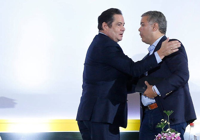Partido colombiano entrega a Duque el programa de gobierno de Vargas Lleras