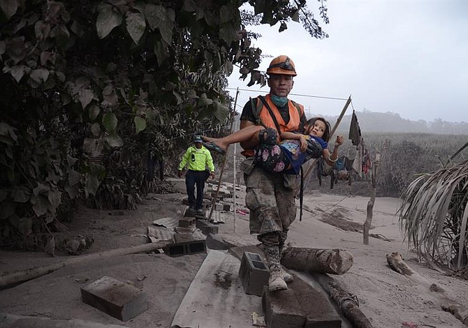 Guatemala: Erupción del volcán deja 1.7 millones de afectados