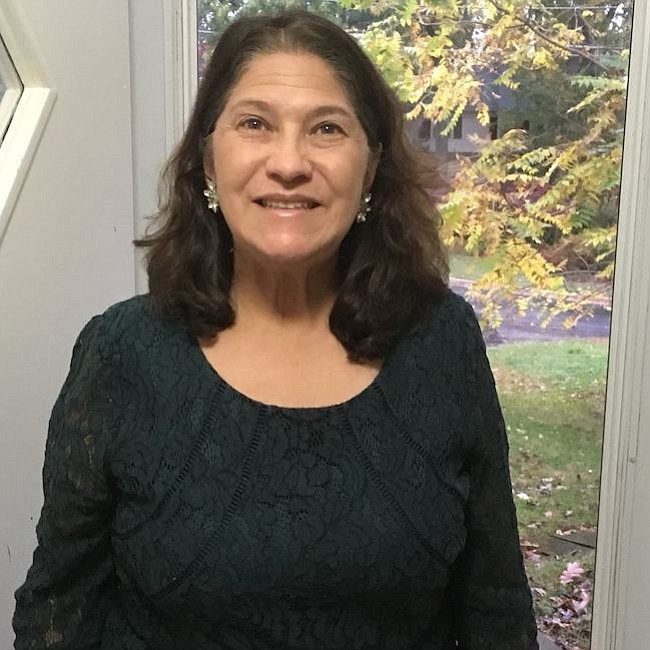 Loretta García. Abogada en Bethesda, activa en la política de Montgomery se lanza para el Concejo de esa jurisdicción.