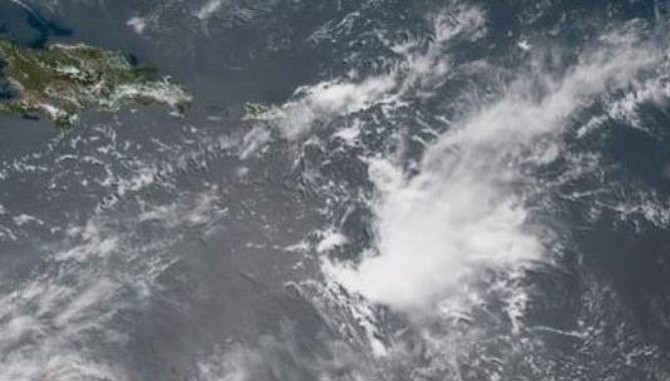Onda tropical en el mar Caribe causará fuertes lluvias en Puerto Rico