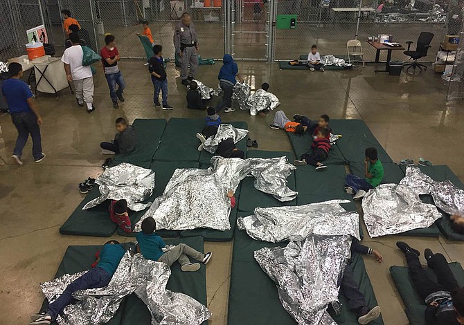 Al menos 500 niños migrantes se reencontraron con su familia