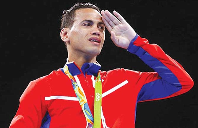 NO AGUANTÓ MÁS. Robeisy Ramírez fue elegido el mejor boxeador de América en 2011 y 2012, pero con una carrera marcada por altibajos y sanciones por indisciplina.