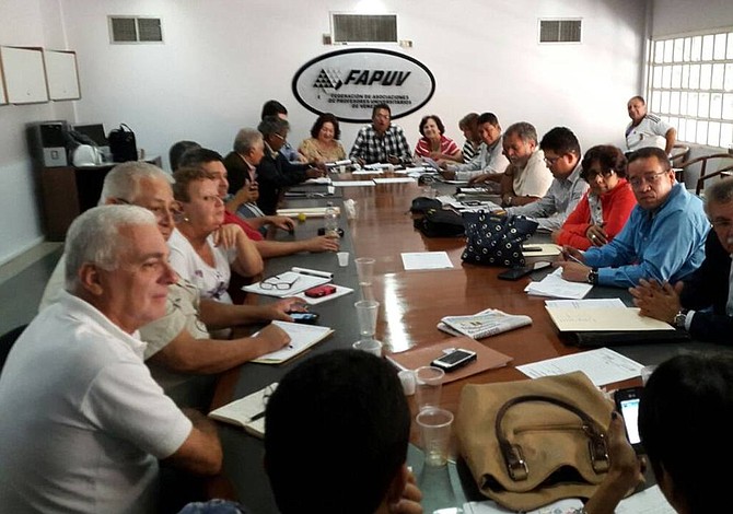 Profesores universitarios de Venezuela cumplieron 48 horas de paro