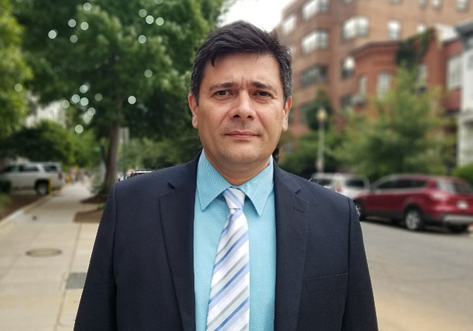 Diputado venezolano vincula a VP Delcy Rodríguez con red de corrupción internacional