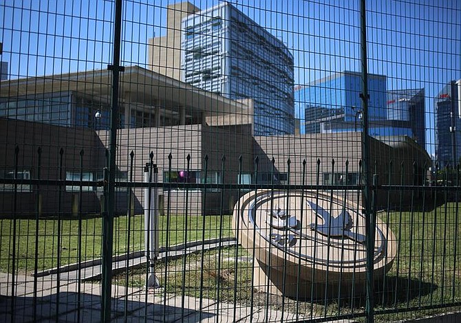 Explotó un dispositivo junto a la embajada de Estados Unidos en Beijing