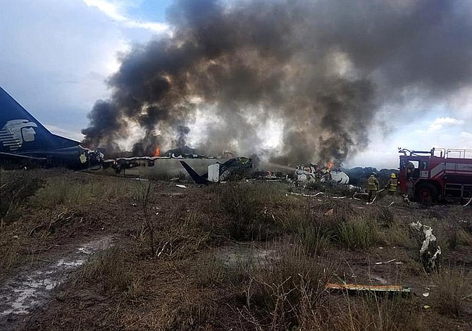 Pasajero demanda a la aerolínea Aeroméxico por accidente en Durango, México