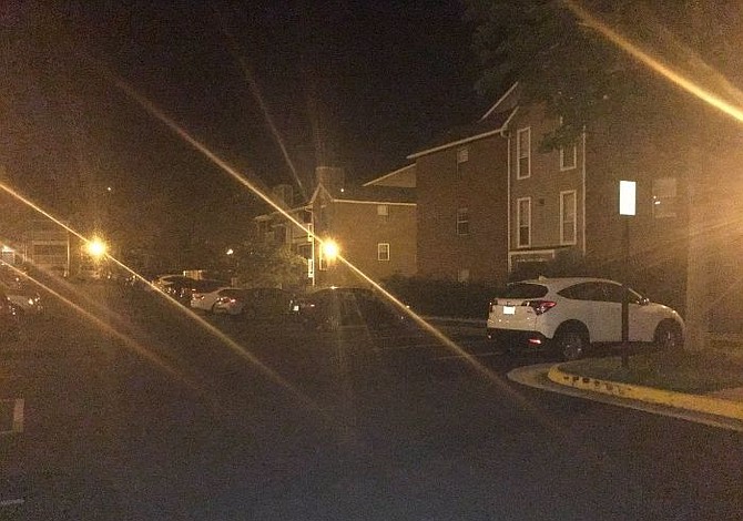 Una mujer es acusada de asesinato en tiroteos en Tysons, Virginia