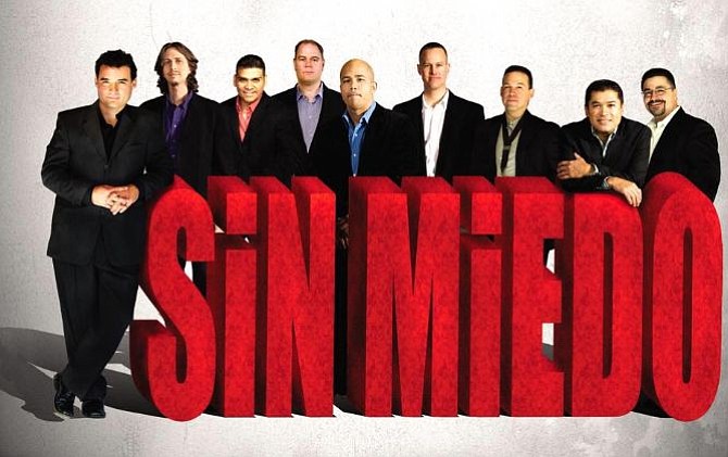 La Serie de Conciertos de Verano TGIF de Wheaton continúa con la presentación de la banda “Sin Miedo”