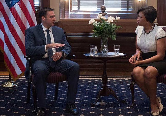 Washington lista para hermanarse con San Salvador