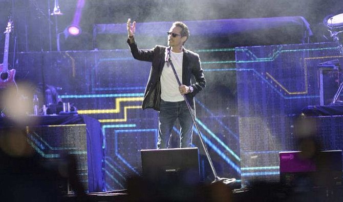 Marc Anthony se lució ante los salvadoreños