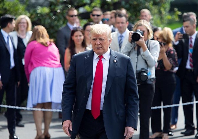 Trump almorzará con Kanye West para hablar sobre la violencia en Chicago