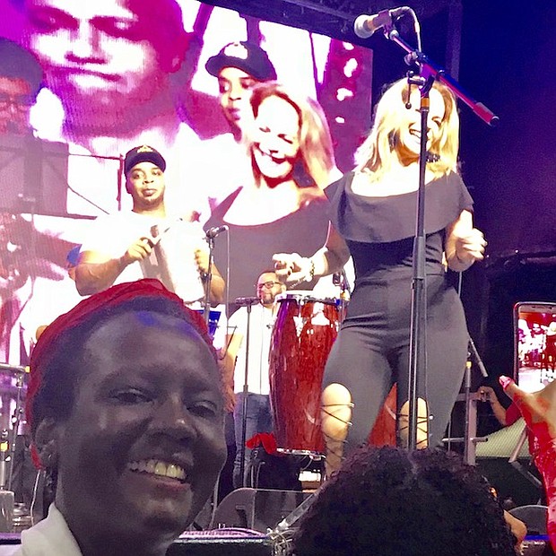 Patrice Neale-Pascual viajó desde Toronto, Canadá para cumplir su sueño de conocer a la reina del merengue