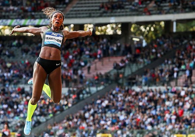Caterine Ibargüen ganó el salto alto e hizo doblete histórico en la Liga de Diamante