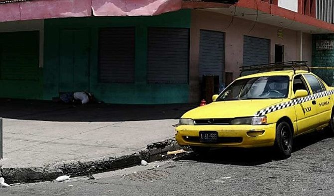 El Salvador: Muertos y heridos deja jornada de ataques en Centro de San Salvador