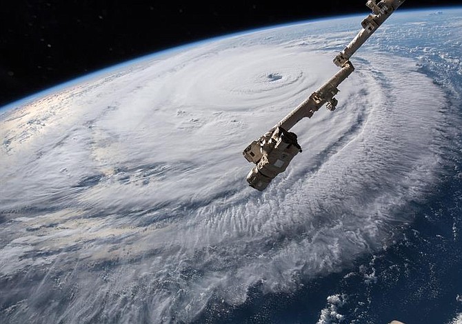 CNH de Estados Unidos reportó la formación de olas de hasta 25 metros de altura en mar abierto