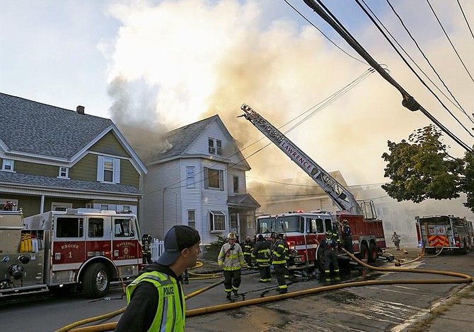 Crean fondo de emergencia para negocios afectados por las explosiones de Merrimack Valley