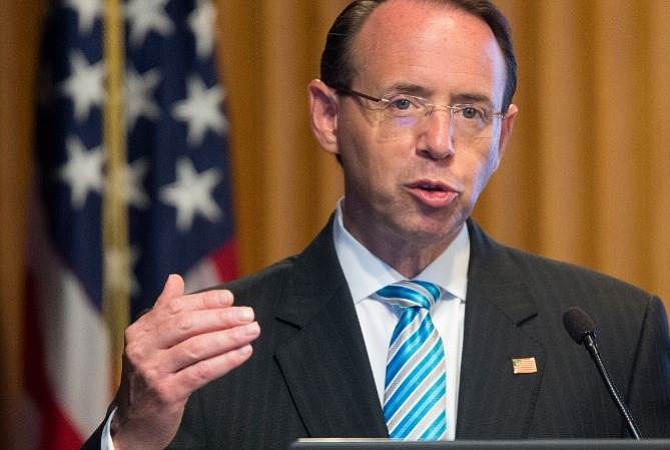 Rod Rosenstein podría renunciar a su cargo presionado por Trump