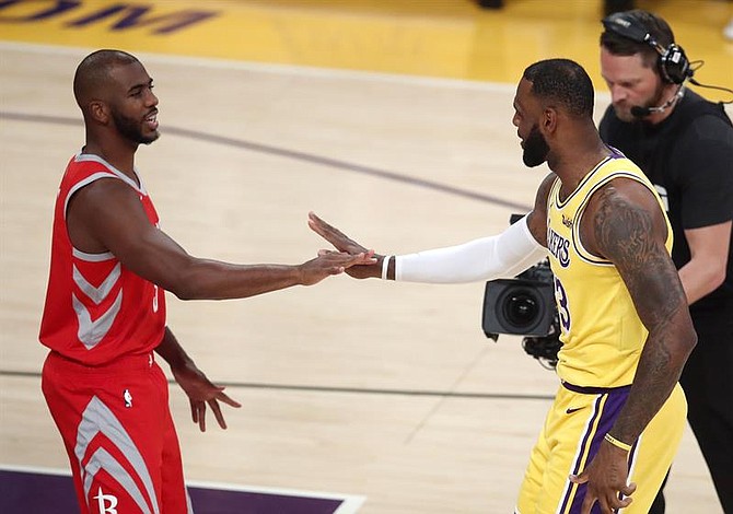 Los Lakers podrían tener nuevo entrenador próximamente