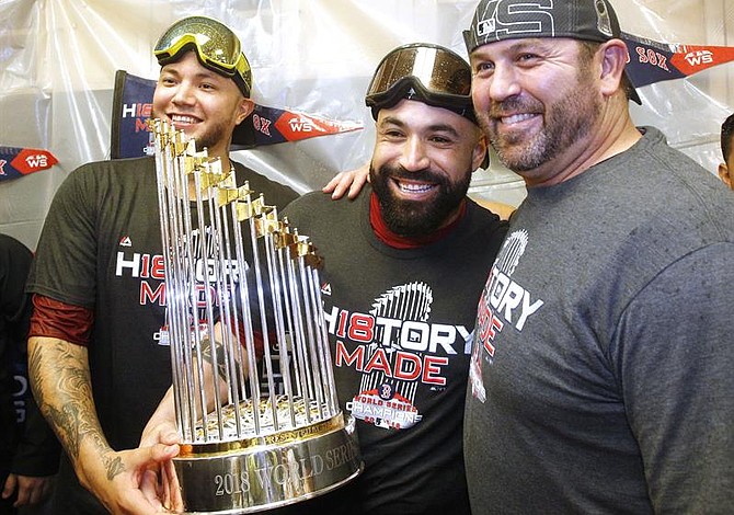 Brian Johnson y Héctor Velázquez representarán a los Red Sox en Japón