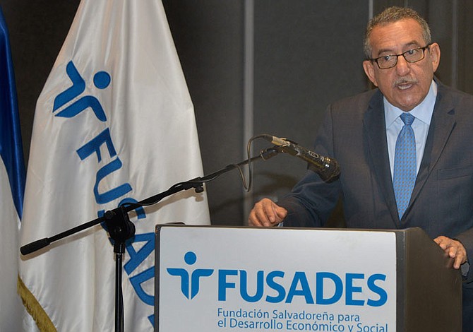 Ex magistrado salvadoreño pide sanciones por no elegir en tiempo a Corte Suprema de Justicia