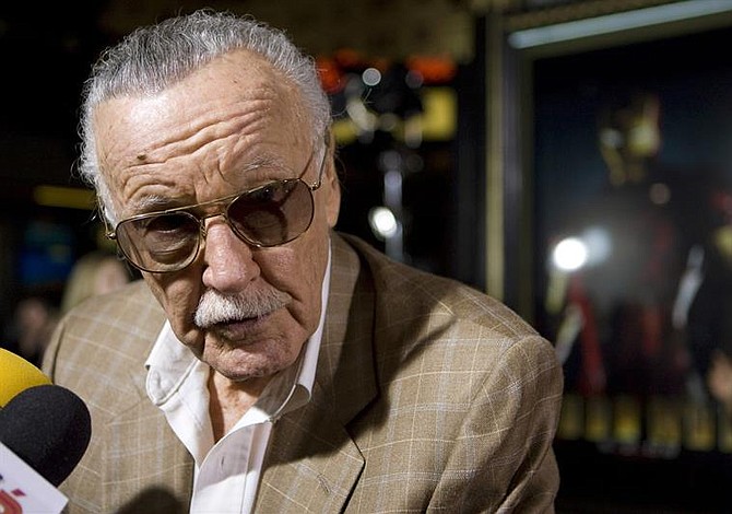 Certificado médico revela causa de muerte de Stan Lee