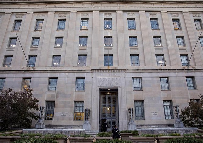 Departamento de Justicia de EE.UU. publica memorándum para defender nombramiento de Whitaker como Fiscal General Interino