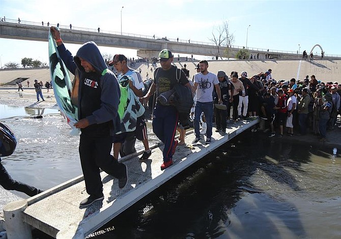Cae en EE.UU. la inmigración de mexicanos