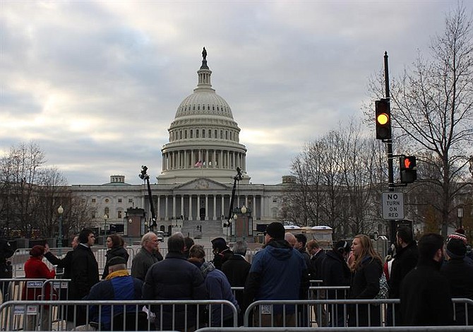 D.C. emitirá certificados de matrimonio pese a cierre del gobierno