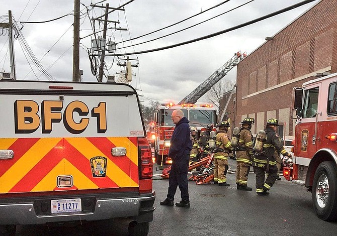 Equipo para cultivar marihuana produjo un incendio en un centro de cultivo de DC