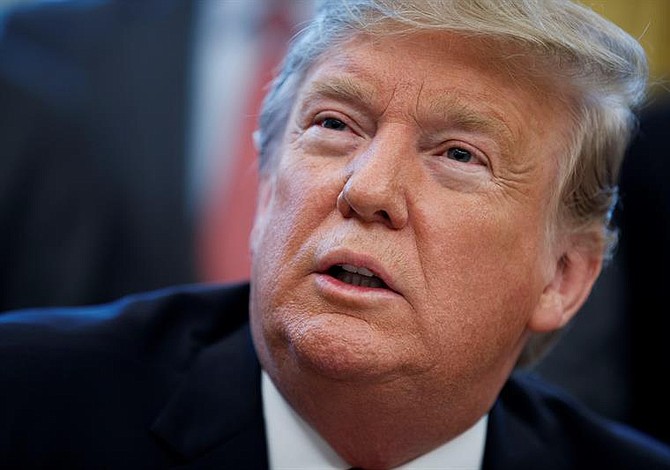 Donald Trump anuncia cambios en el sistema de otorgamiento de visas H1-B