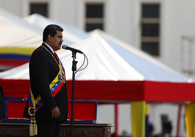 Maduro reta a un cara a cara al Presidente de Colombia, Iván Duque