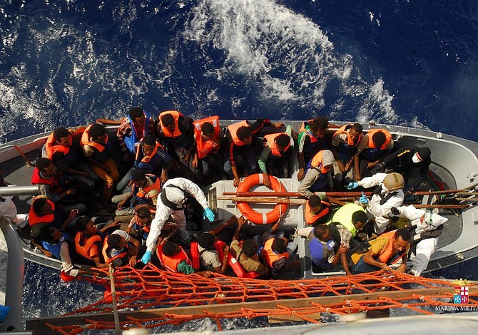 Armada dominicana detiene a personas por intentar viajar ilegalmente a Puerto Rico
