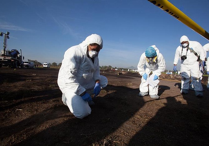 Familias de México inician proceso de identificación de personas fallecidas en la explosión de Hidalgo
