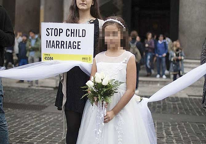 USCIS aprobó miles de matrimonios con menores de edad