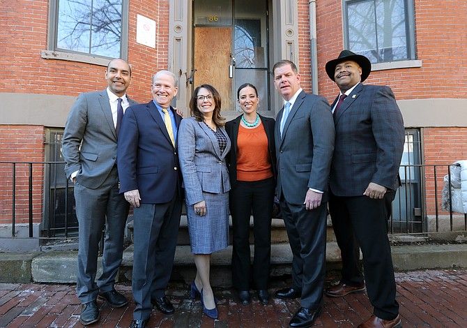 SOUTH END: Alcaldía renovará un grupo de viviendas de bajo costo