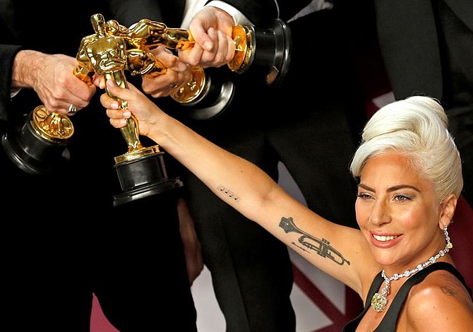 ¿Lady Gaga está embarazada?