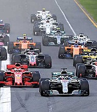 DEFINICIONES. Las nuevas reglas que se aplican desde esta temporada en la Fórmula 1 tienen el propósito de garantizar la seguridad de los pilotos, además de hacer más justa y fluida la competencia.