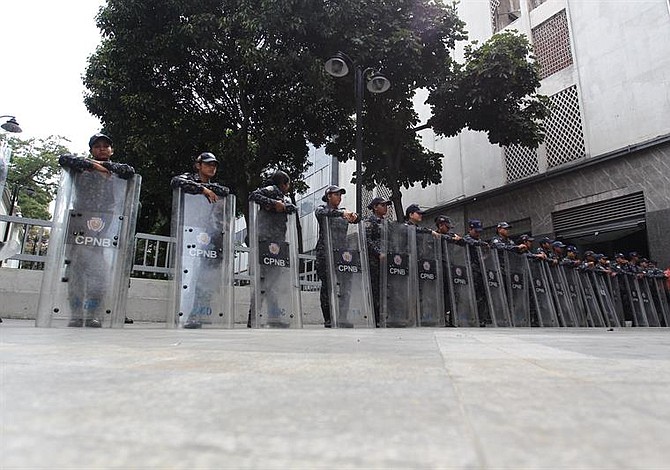 Régimen de Maduro impulsa detención a diputados de la Asamblea Nacional